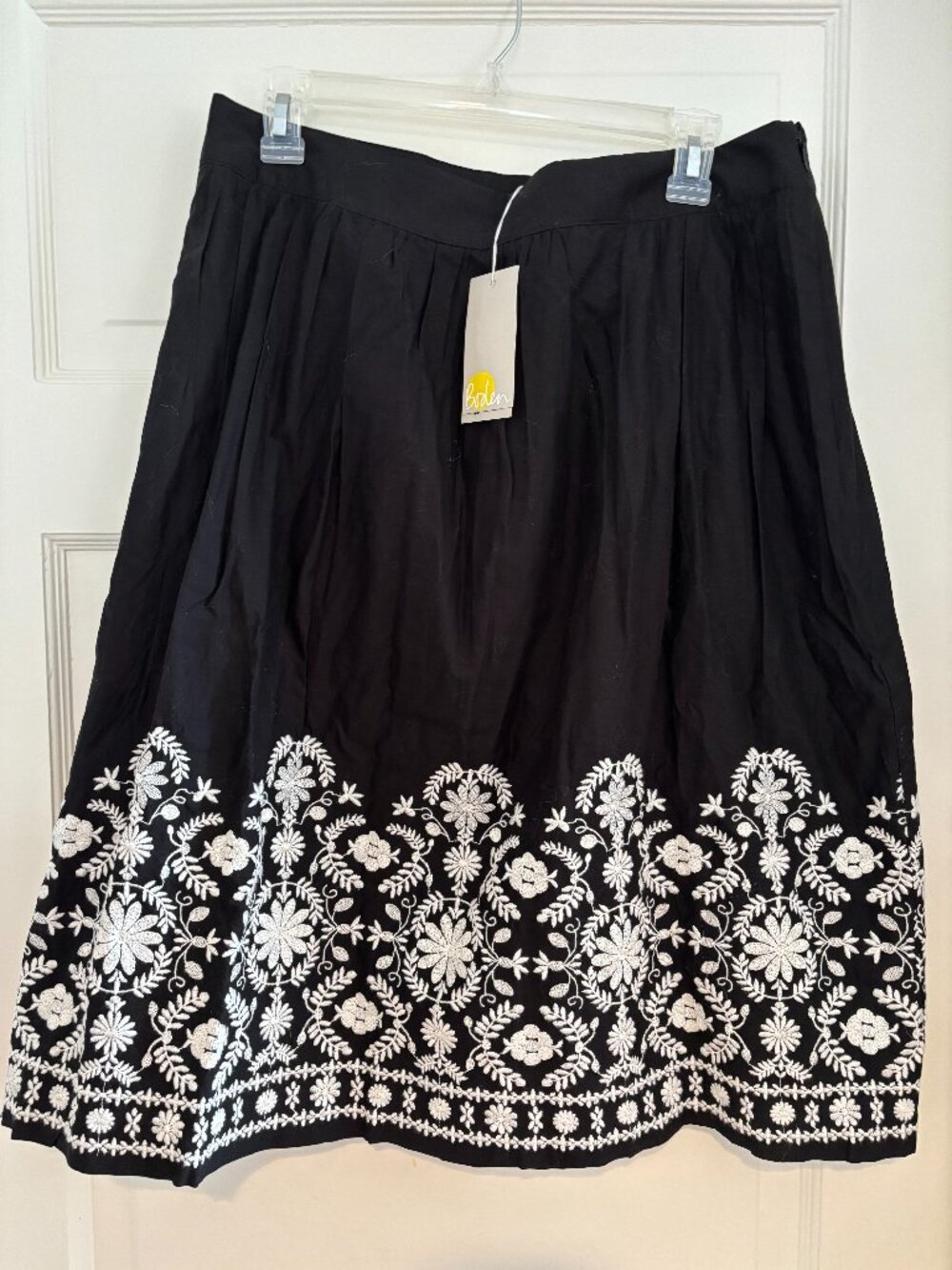 BODEN Black Cotton Embroidered Skirt - Brand New Size 10